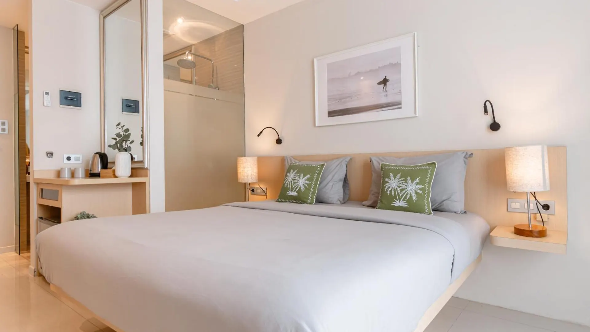 Bustle Base Coliving And Coworking Space Legian  Aparthotel